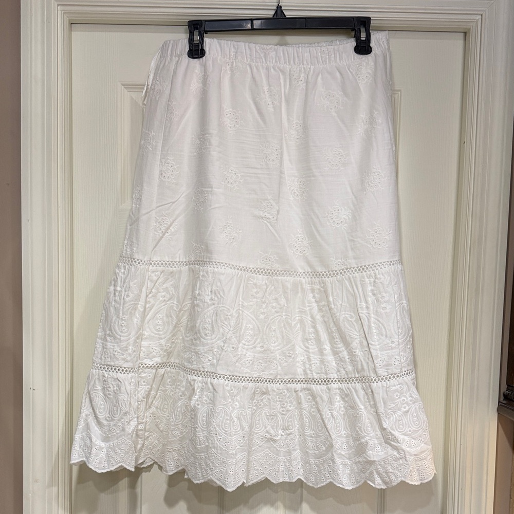 Adiva White Embroidered Maxi Skirt